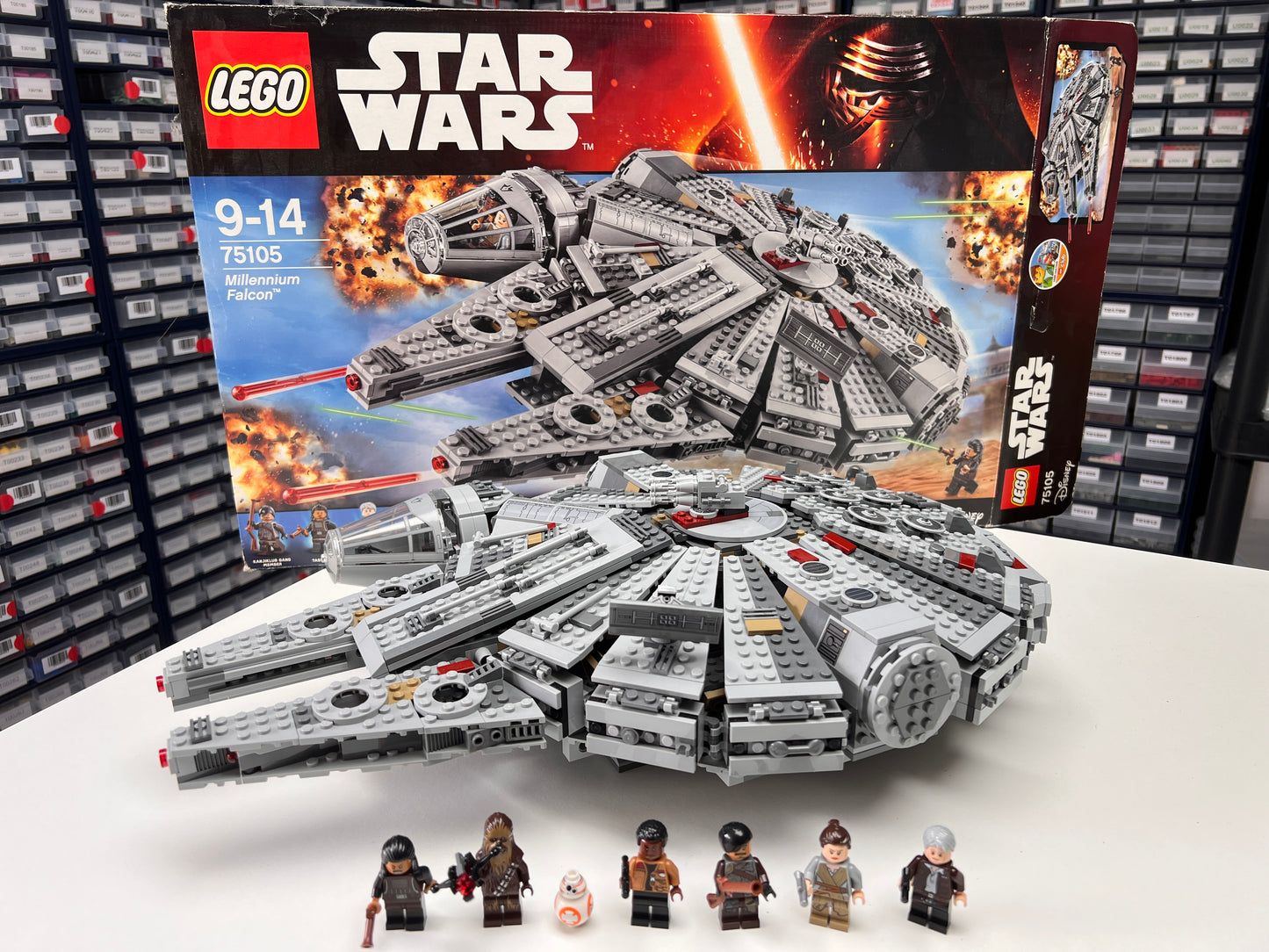 LEGO® Star Wars™ 75105 Millenium Falcon